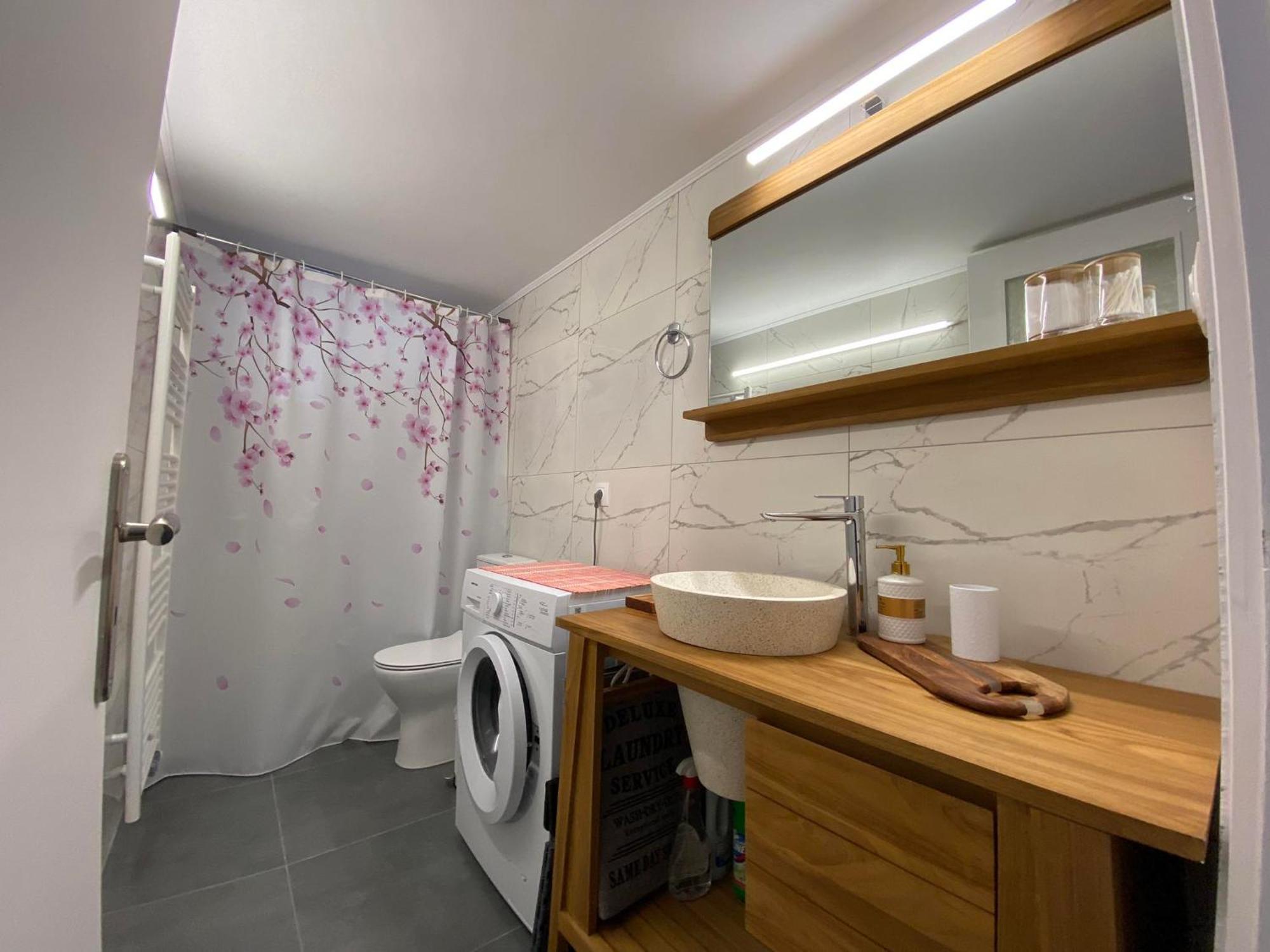 Irene΄S Downtown Apartment Chalkís Eksteriør bilde